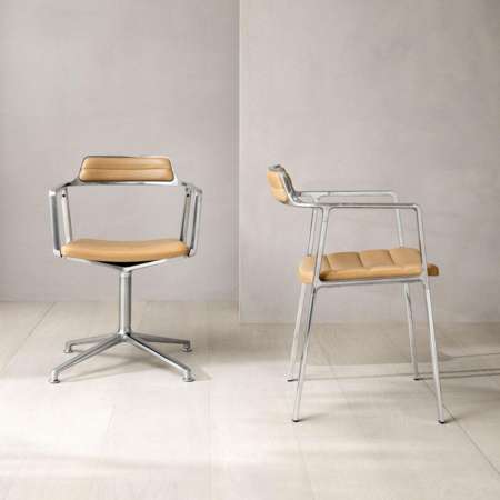 Vipp 452 swivel met glijders, zand leer