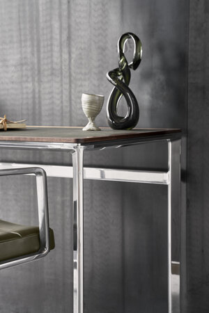 Vipp 430 Studio Desk Bosco green leather