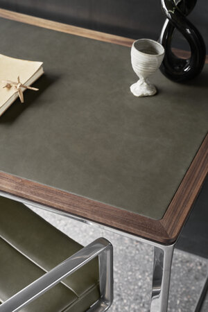 Vipp 430 Studio Desk Bosco green leather