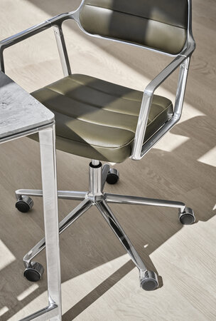 Vipp 453+ Swivel met wielen, bosco green