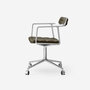 Vipp 452 Swivel met wielen (castors), gepolijst frame met Bosco Green zitting